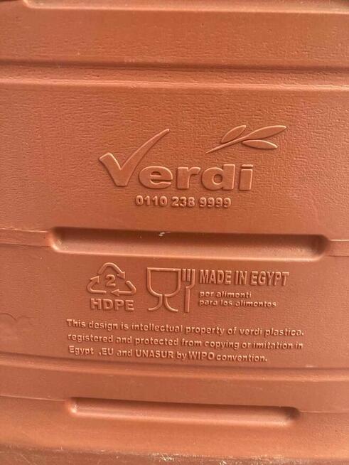 Kwadratowe beczki plastikowe 220L (po spożywce)