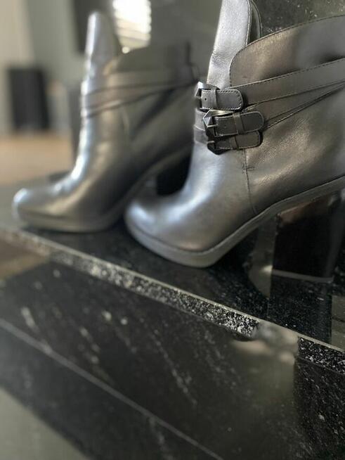 Buty skora naturalna