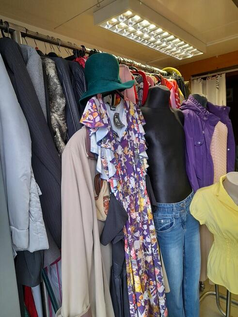 Lokal Handlowy z odzieżą