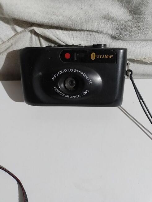 Sprzedam stare aparaty i lampy blyskowe