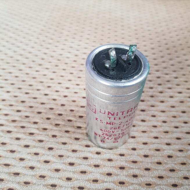 Kondensator rozruchowy Unitra telepod 2UF 400V sprawny Polsk