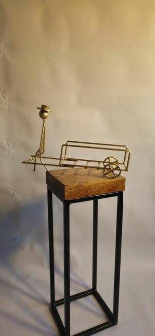 Stojak na wino metalowy