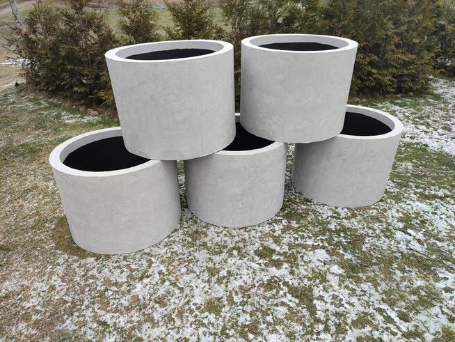 Okrągła donica termo . Różne wykończenie.Transport cały kraj