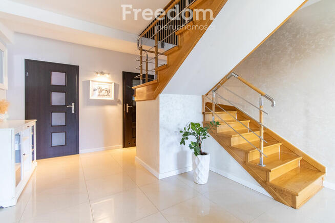 Przestronny dom do zamieszkania obok Radłowa!