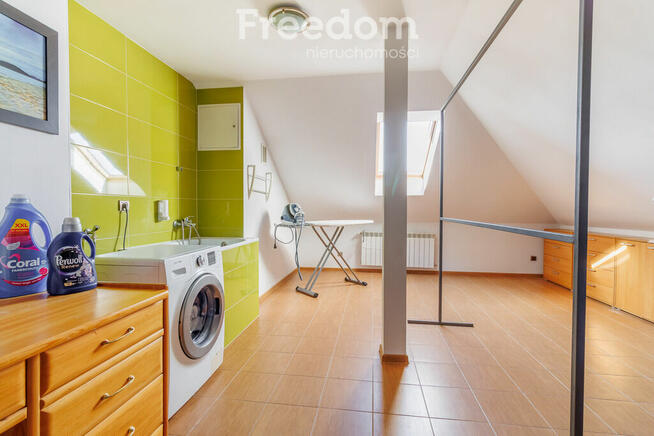 Przestronny dom do zamieszkania obok Radłowa!