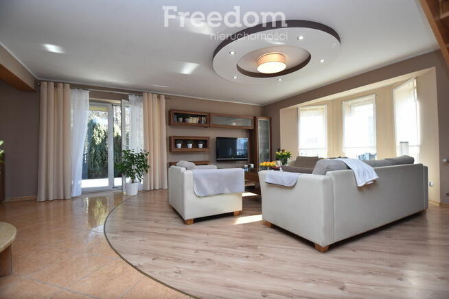 Nowoczesny i wyposażony dom 7 pokoi wokół las