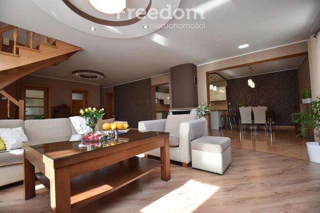 Nowoczesny i wyposażony dom 7 pokoi wokół las