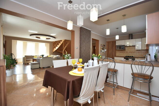 Nowoczesny i wyposażony dom 7 pokoi wokół las