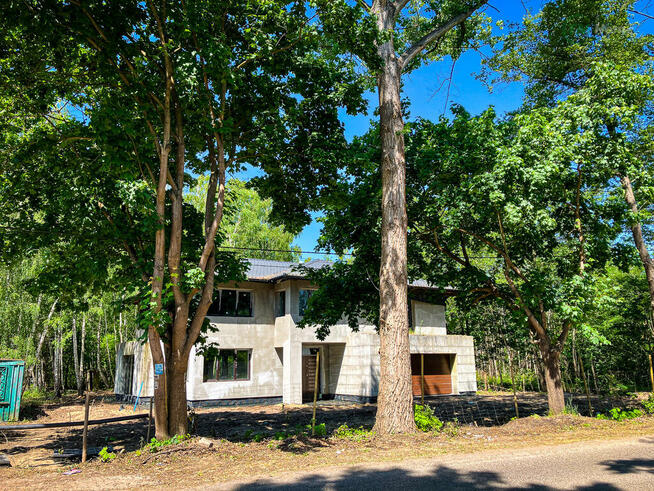 Duża działka z domem w budowie, 35 min od W-wy