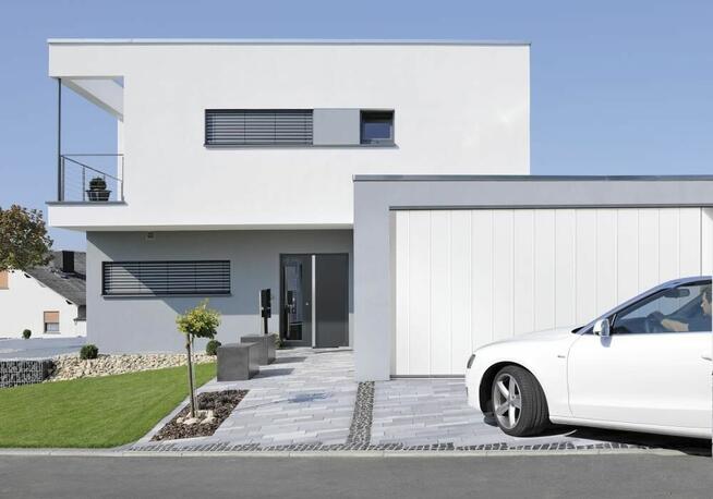 Brama garażowa segmentowa Hormann – wybierz swój styl i kolo