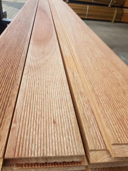 Deska tarasowa egzotyczna meranti ryflowana KL.FAS KD 28x145