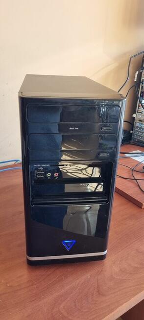 Komputer Medion, Celeron j1900 2GHZ (2 r./4 w.), 250HDD, 8GB