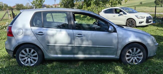 Volkswagen Golf 5 2007r. 1.6MPI benzyna+gaz