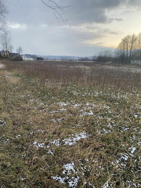 Sprzedam działkę budowlaną