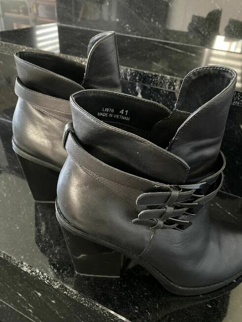 Buty skora naturalna