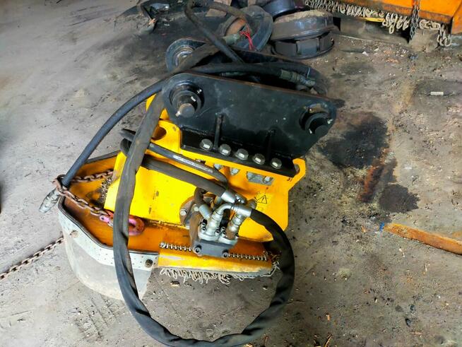 Sprzedam frezarkę do frezowania pni