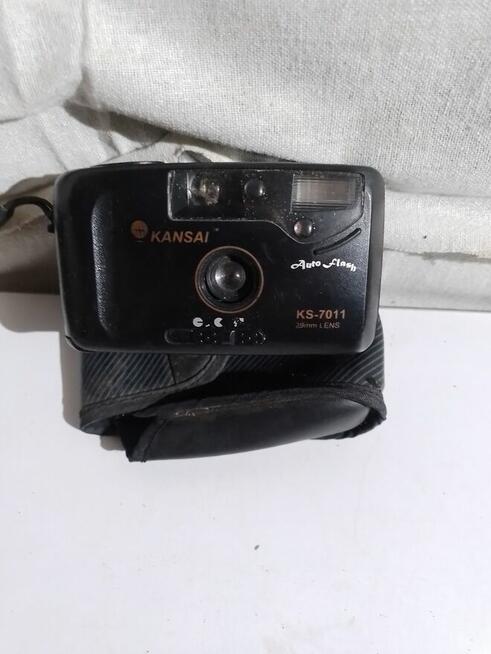 Sprzedam stare aparaty i lampy blyskowe