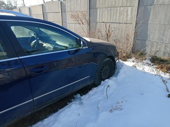 Sprzedam części do samochodu osobowego marki Passat b6
