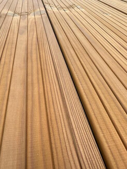 Deska tarasowa Thermo termo sosna ryflowana taras 26x140mm