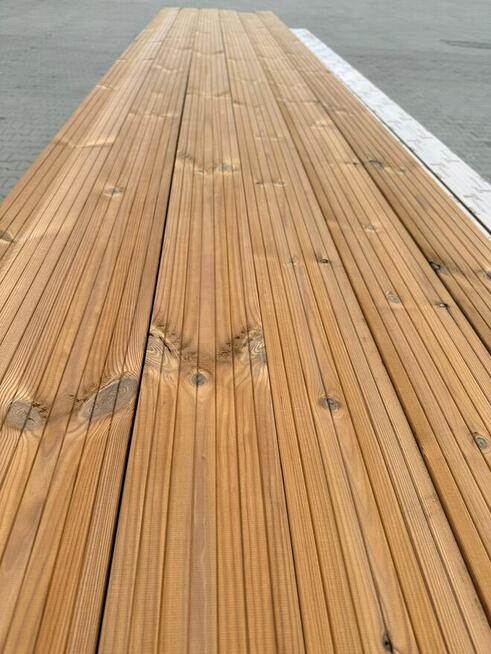 Deska tarasowa Thermo termo sosna ryflowana taras 26x140mm