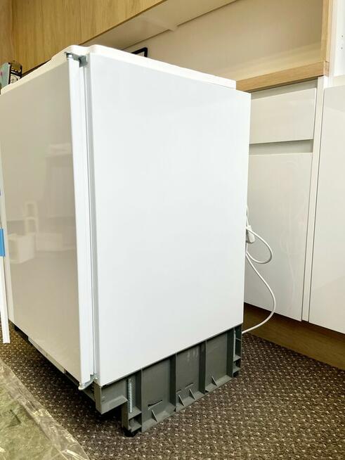 Nowa zamrażarka szufladowa do zabudowy ELECTROLUX LYB2AF82S