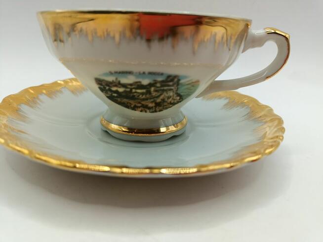 Filiżanka ze spodkiem S.Marino rozsypane złotko