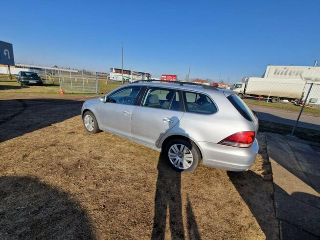 Volkswagen Golf VI Kombi 1.6 TDI 105KM | 2010 | Bezwypadkowy