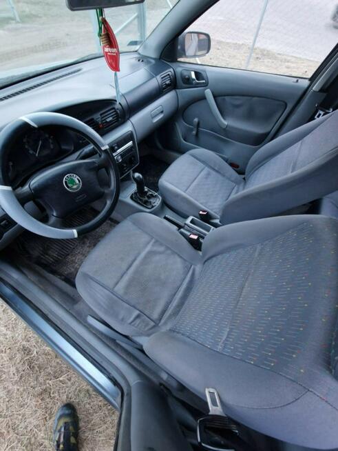 Skoda Octavia 1.6 Benzyna/Gaz 75KM | 2001 | Ekonomiczna | Bezwypadkowa