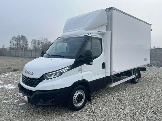 Iveco Daily 35S18 Kontener_Izotermiczny 8-palet GWARANCJA 3.0/180KM Pneumatyka_Tył