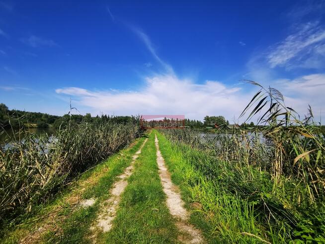Do sprzedania wyjątkowe miejsce w otoczeniu jezior
