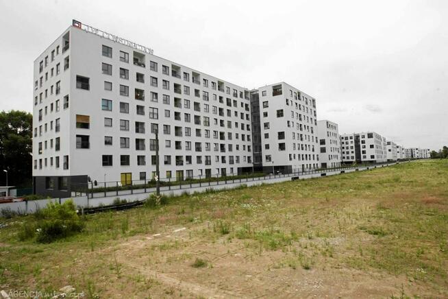 wynajmę miejsce postojowe górczewska 181 osiedle górczewska