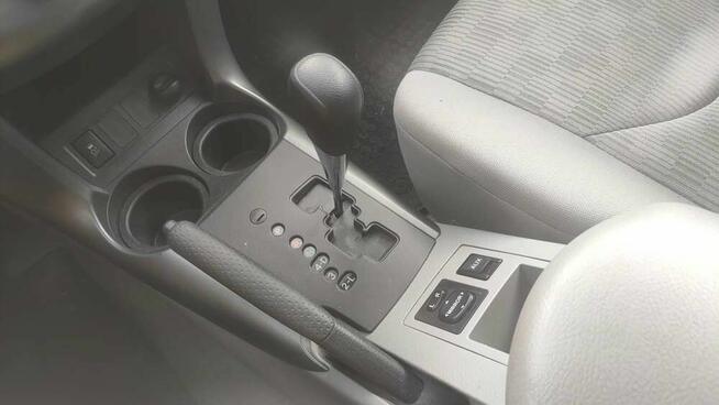 Toyota RAV4 3.5L 256KM 4WD (175000 km)