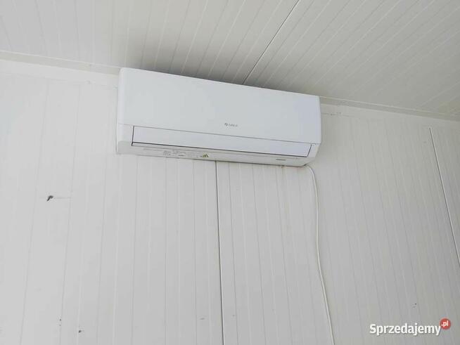 Kontener na sklepik, biuro, stróżówkę, punkt usługowy