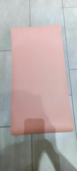 Mata pod laptopa