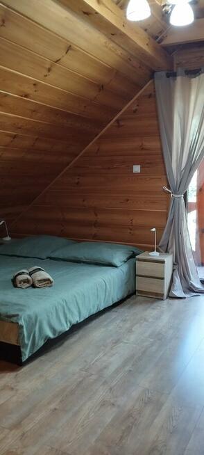 Wiosna Lato Jesień Zima, całoroczny drewniany Dom