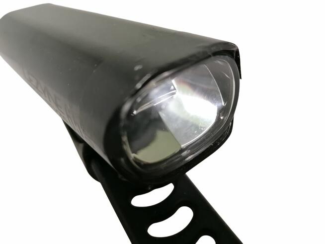 LAMPKA ROWEROWA LEZYNE 65 PRO HCTWO 210 LUMENOW