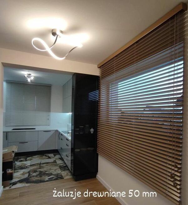 Żaluzje drewniane, plisy, rolety D/N, moskitiery