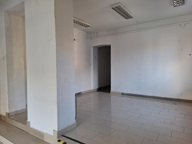 Lokal handlowo-usługowy w centrum miasta przy DK28