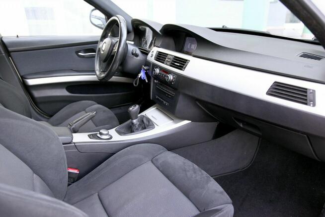 BMW 320 M PAKIET/Alcantara/6 Biegów/BiXenon/Parktronic/Serwisowany/GWARANCJA