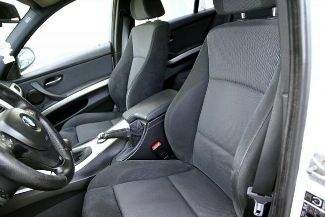 BMW 320 M PAKIET/Alcantara/6 Biegów/BiXenon/Parktronic/Serwisowany/GWARANCJA