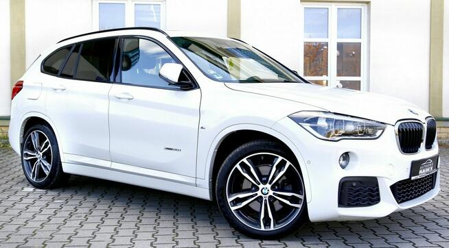 BMW X1 2.0 192KM/M-PAKIET/4x4/Automat/ HeadUpDispley/Skóry/Navi/GWARANCJA