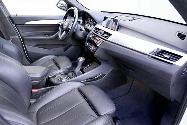 BMW X1 2.0 192KM/M-PAKIET/4x4/Automat/ HeadUpDispley/Skóry/Navi/GWARANCJA