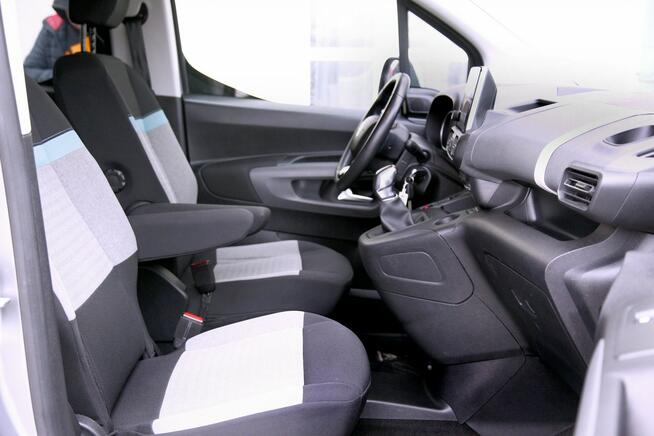 Citroen Berlingo Navi/Kamera Cof/As.Pasa Ruchu/Parktronic/LED/7 Foteli/ Serwis/GWARANT