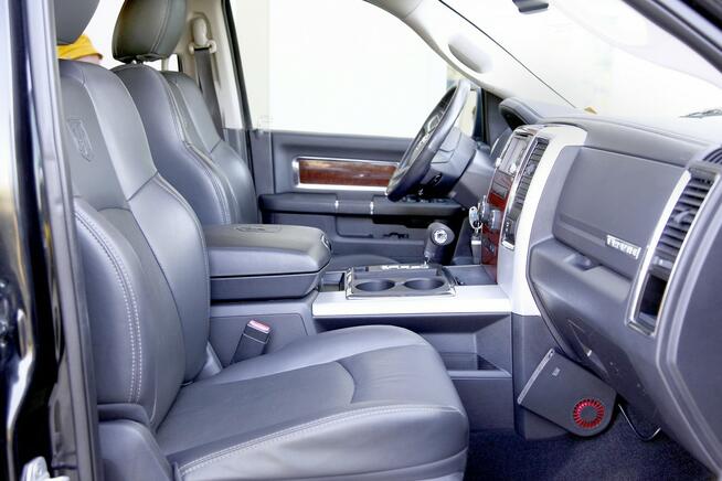 Dodge RAM 5.7 HEMI/Navi/Kamera/4x4/Skóry/ FuLLOpcja/Bezwyp/Serwisowany/GWARANCJA