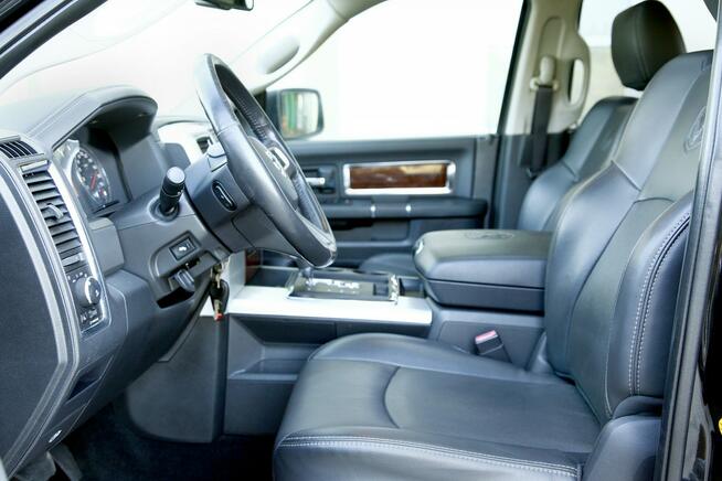 Dodge RAM 5.7 HEMI/Navi/Kamera/4x4/Skóry/ FuLLOpcja/Bezwyp/Serwisowany/GWARANCJA