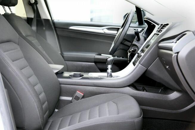 Ford Mondeo Navi/Kamera Cof/6 Biegów/ Pdc/Led/ Serwisowany/Zarejestr/GWARANCJA