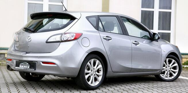 Mazda 3 1.6 105PS/Klimatronic/Parktronic/ Bezwyp/Serwisowany/GWARANCJA