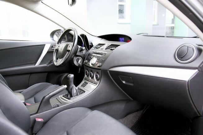 Mazda 3 1.6 105PS/Klimatronic/Parktronic/ Bezwyp/Serwisowany/GWARANCJA