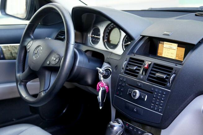 Mercedes C 230 7GTronic/Avantgarde/BiXenon/Półskóry/Gaz Sekwencja LPG/ Serwis/GWARANT