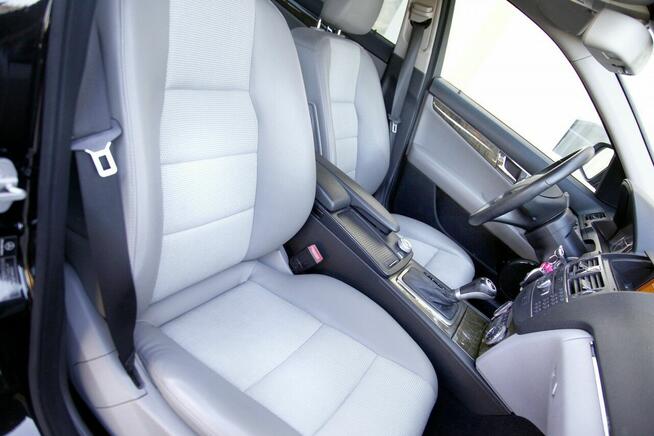 Mercedes C 230 7GTronic/Avantgarde/BiXenon/Półskóry/Gaz Sekwencja LPG/ Serwis/GWARANT